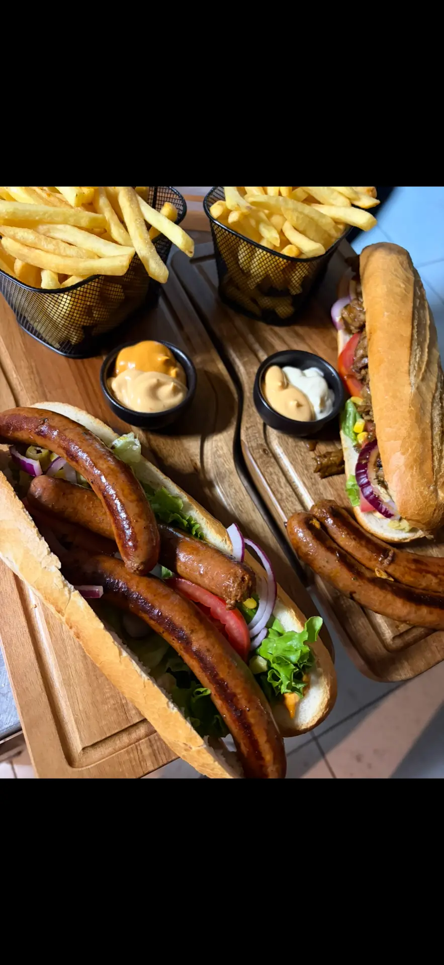 Warme broodjes met merguez en friet